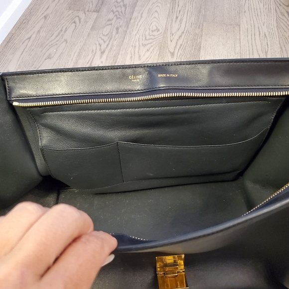 Celine Medium Trapeze - Picture 3 of 3